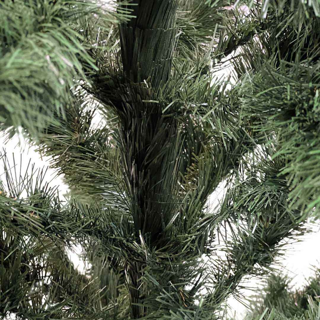 Künstlicher Weihnachtsbaum inkl. Ständer