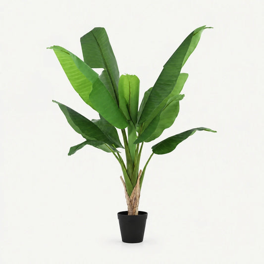 Künstlicher Bananenbaum, 120 cm, freigestellt im schwarzen Topf