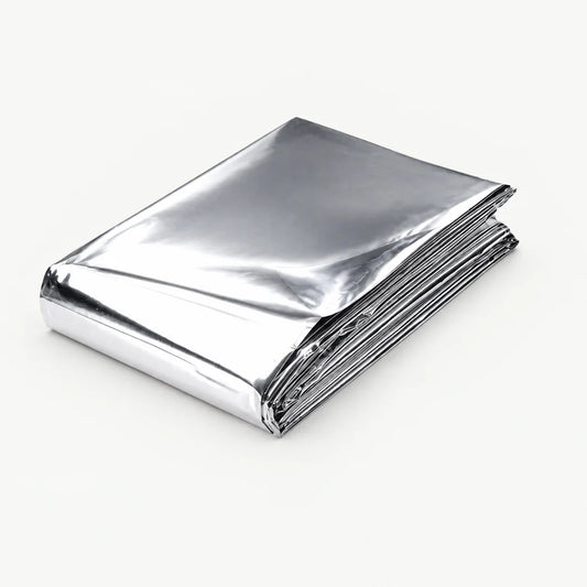 Reflektorfolie silber, gefalteter Bogen aus metallisierter Polyesterfolie