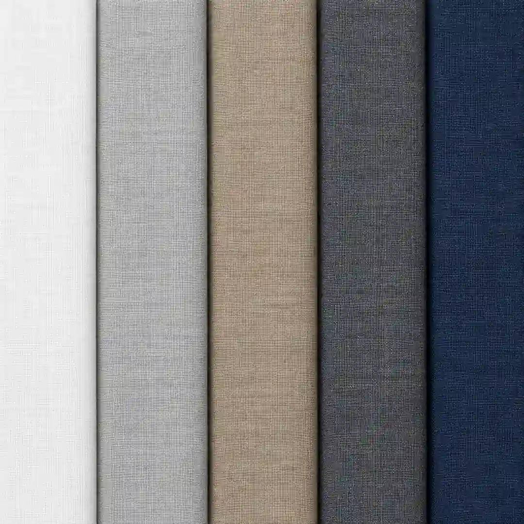 Farbfächer der fünf Farben: Weiß, Hellgrau, Khaki, Dunkelgrau und Navyblau